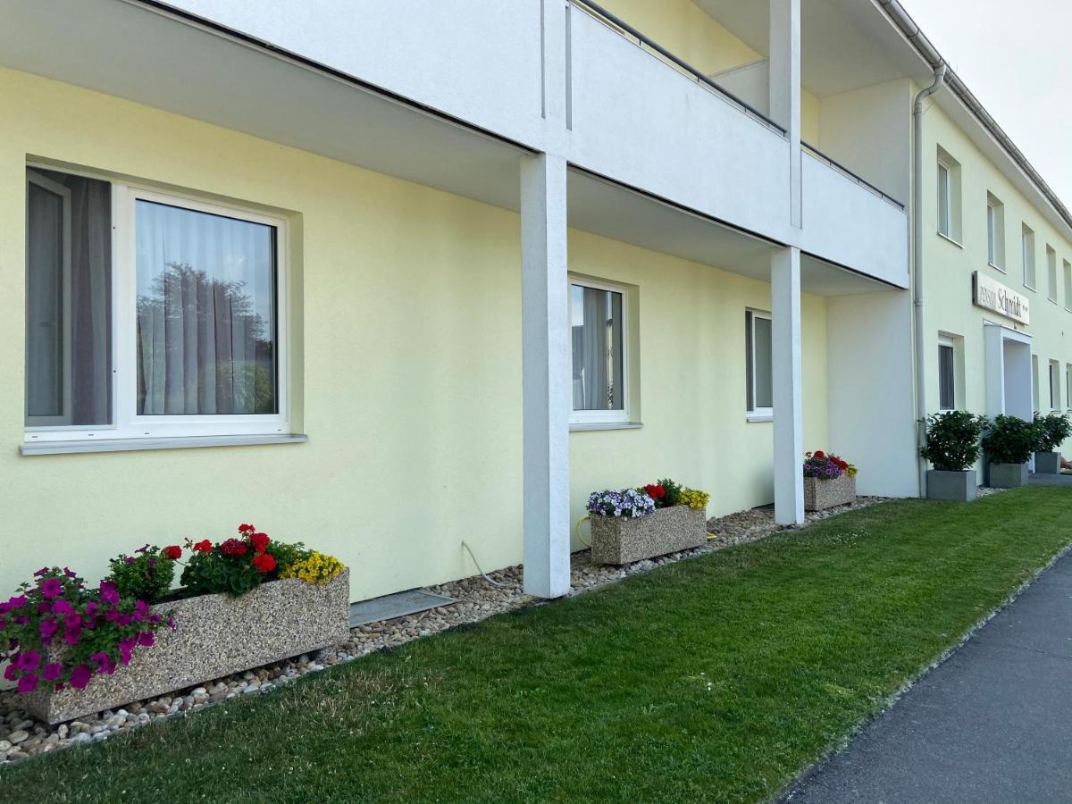 Pension Schmidt Podersdorf am See Exterior photo